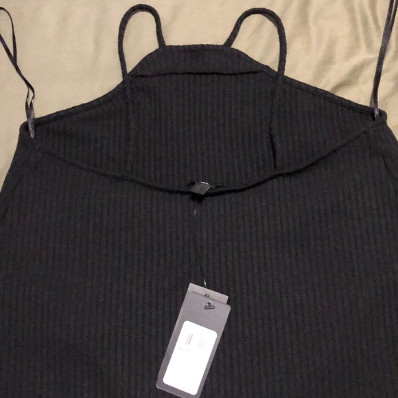 *NEW* Guess Halter Crop Top - Black - Picture 7 of 9